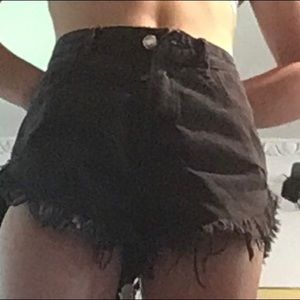 ROMWE black shorts